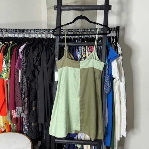 MATTHEW BRUCH Kimmie Colorblock Mini Dress in Sage and Army - Picture 11 of 13